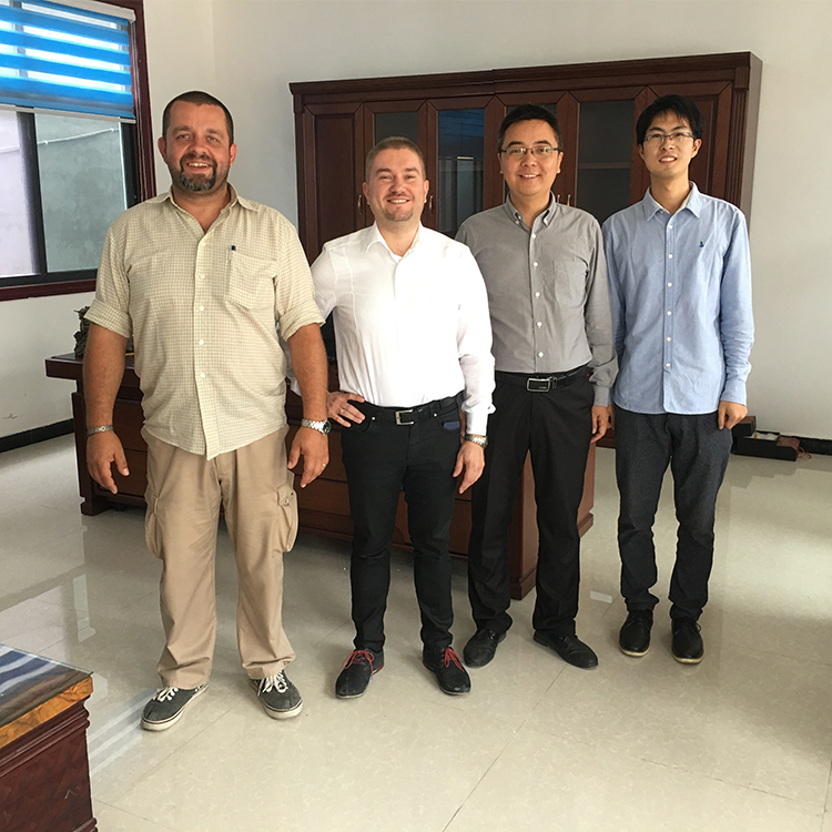 波纹补偿器客户访厂